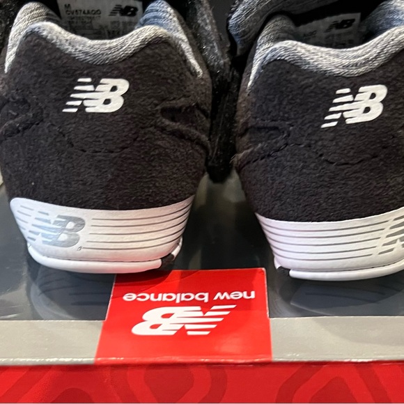 NWT New Balance 574 baby crib sneaker- 3M (6-9 months) - Picture 5 of 11